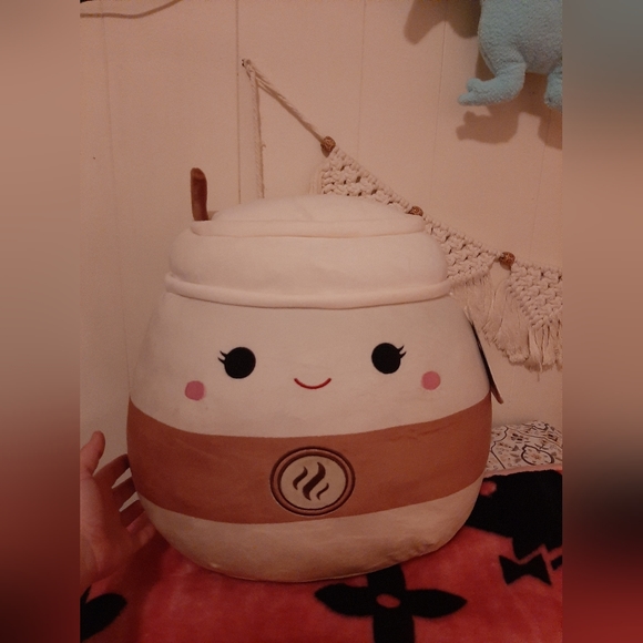 16" Squishmallow Renne the latte - Picture 1 of 4